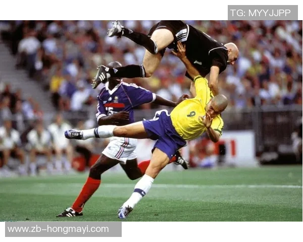 拉波尔特的传奇之路：从新星到全球瞩目的足球巨星